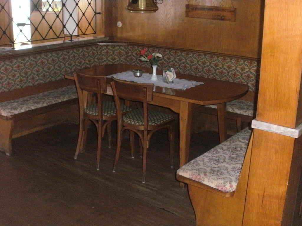 Landhotel Zum Schiff Laurenburg Exteriör bild